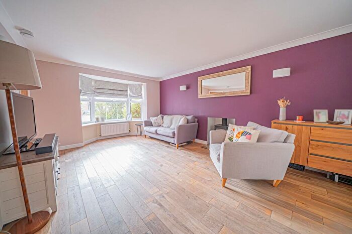 5 Bedroom Detached House For Sale In Lapwing Drive, Hampton-In-Arden, B92
