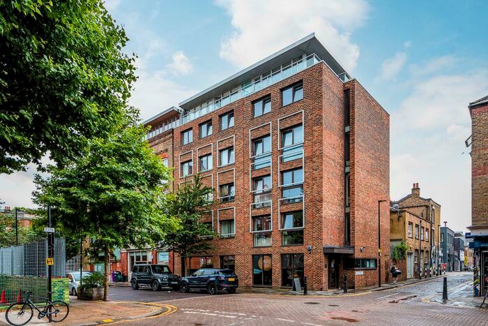 2 Bedroom Duplex To Rent In Chance Street, London, E2