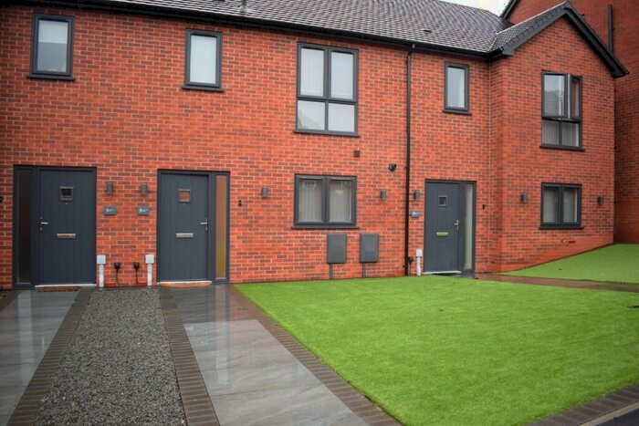 3 Bedroom Terraced House To Rent In Allotment Close, Nuneaton, Warwickshire, CV10