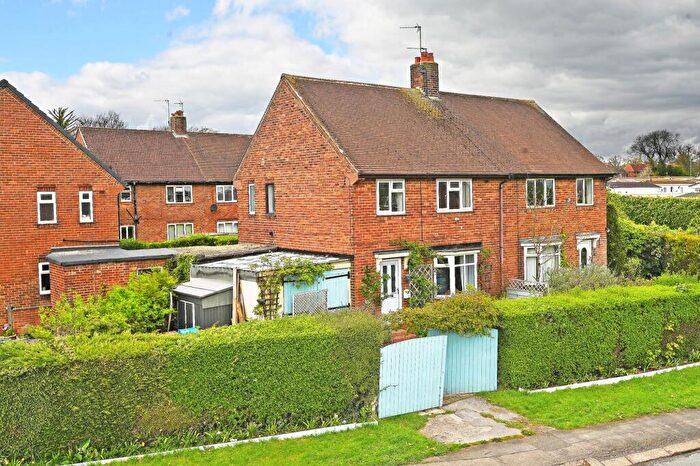 3 Bedroom Semi Detached House For Sale In Wedderburn Avenue, Harrogate, HG2