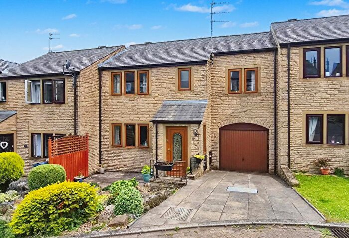 4 Bedroom Mews For Sale In Church Brow Gardens, Clitheroe, BB7