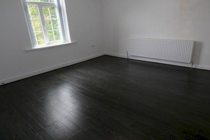 2 Bedroom Flat To Rent In East Park Road, Blackburn, BB1