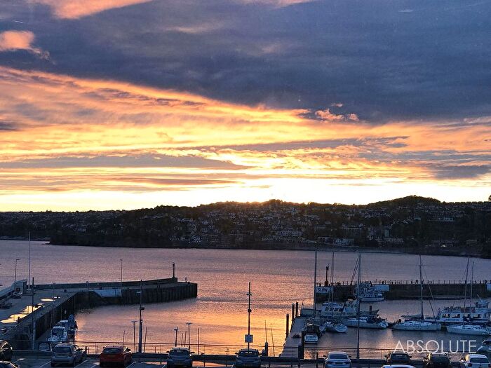 2 Bedroom Flat For Sale In Beacon Terrace, Royal Marina Court Beacon Terrace, TQ1