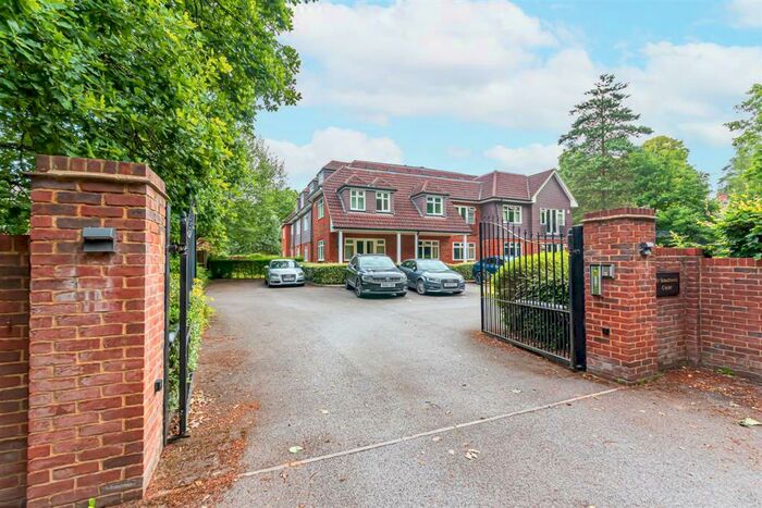 2 Bedroom Apartment To Rent In St. Sebastians Court, Nine Mile Ride, Wokingham, RG40