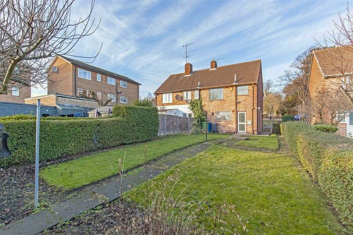 2 Bedroom Semi-Detached House To Rent In St. Johns Road, Chesterfield S41