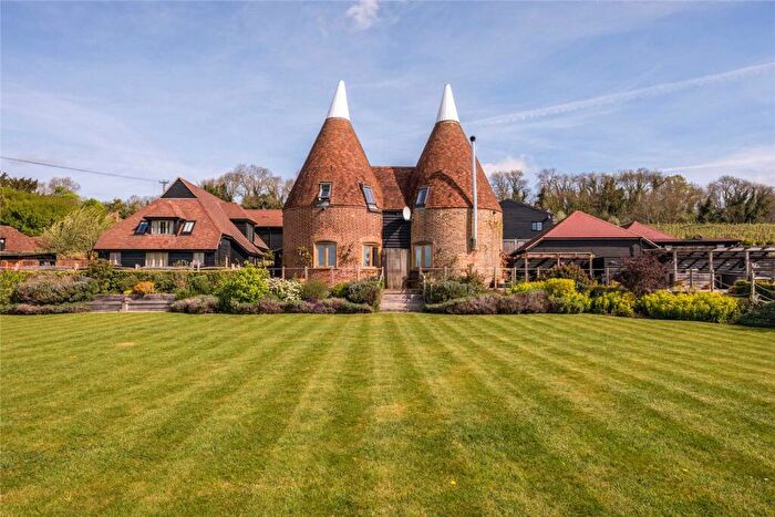 4 Bedroom Detached House For Sale In Boyton Court Road, Sutton Valence, Maidstone, Kent, ME17