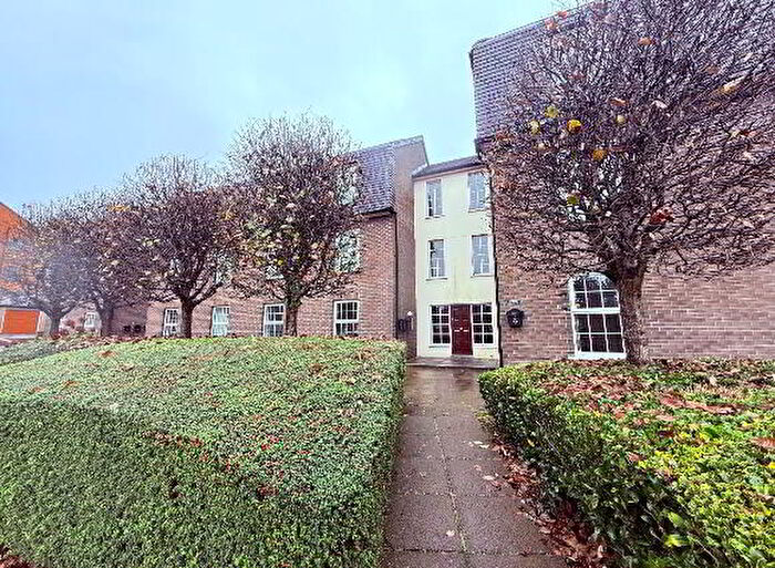 1 Bedroom Ground Floor Apartments For Sale In Craig Court, Ballymena, BT43