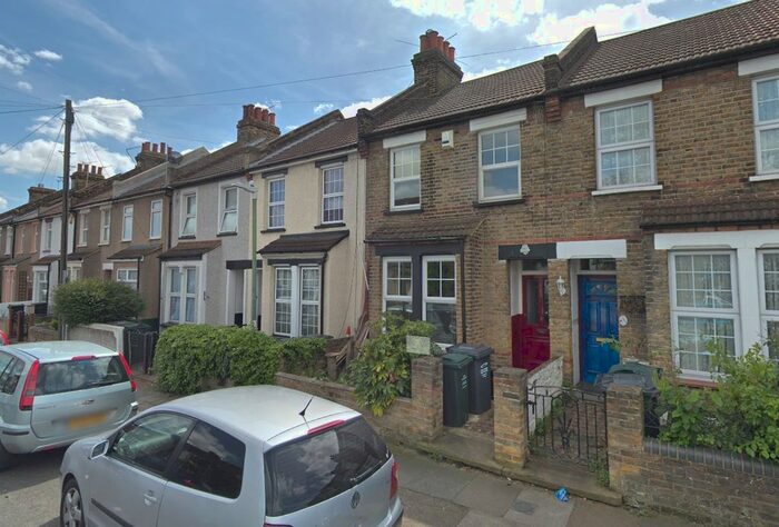 3 Bedroom Terraced House To Rent In Fulwich Road, DA1