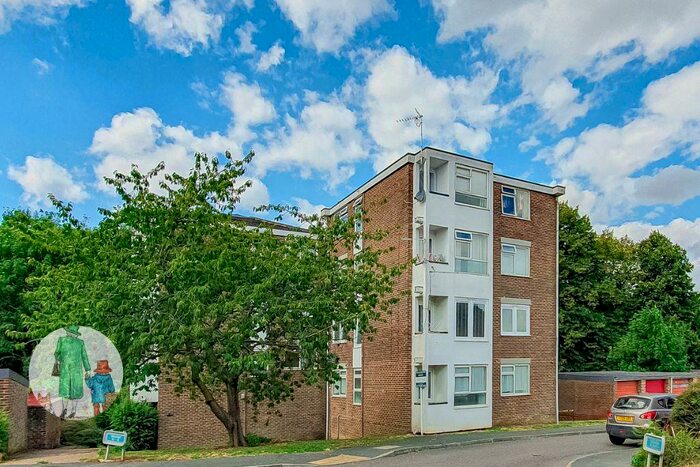 2 Bedroom House To Rent In Willowfield, Harlow, CM18