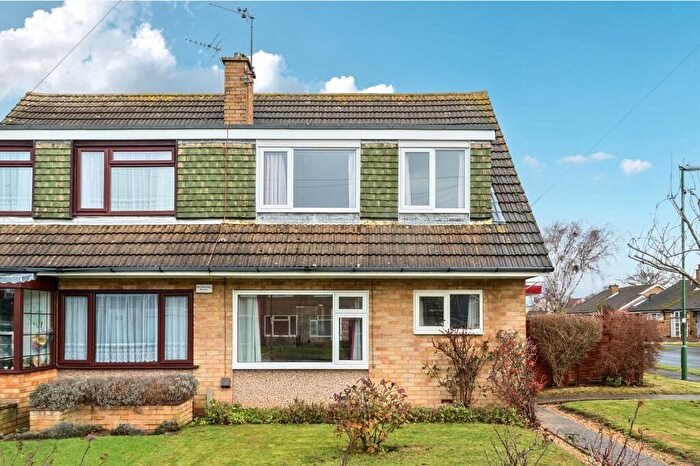 3 Bedroom House For Sale In Kelsey Avenue, Emsworth, PO10