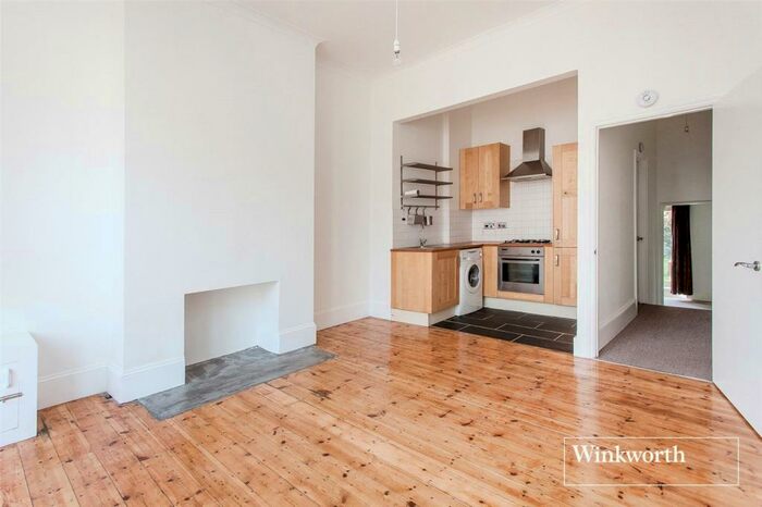 1 Bedroom Apartment To Rent In Beaconsfield Road, London, N15