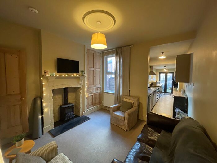 3 Bedroom Terraced House To Rent In Tyndale Street, Leicester, Leicestershire, LE3