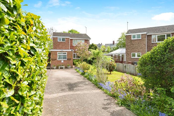 3 Bedroom Detached House For Sale In Bladon Close, Little Wymondley, Hitchin, Hertfordshire, SG4