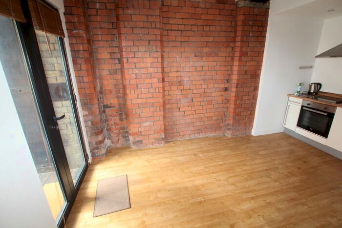 2 Bedroom Flat To Rent In Westminster Chambers, Crosshall Street, City Centre, Liverpool L1