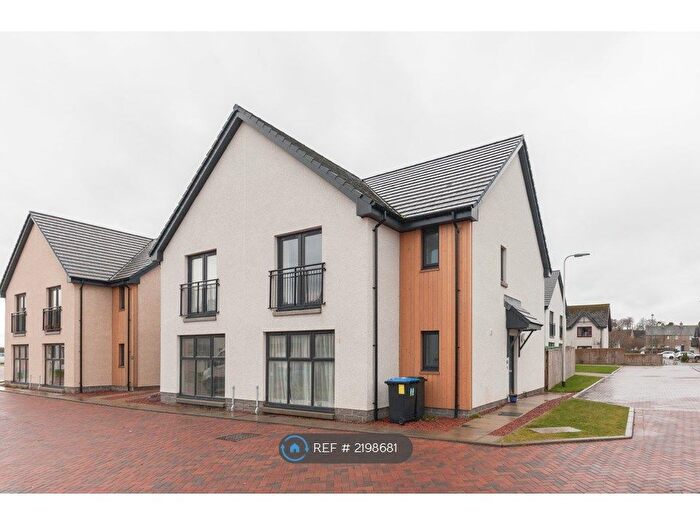 3 Bedroom Semi-Detached House To Rent In Craigengar Gate, West Linton, EH46