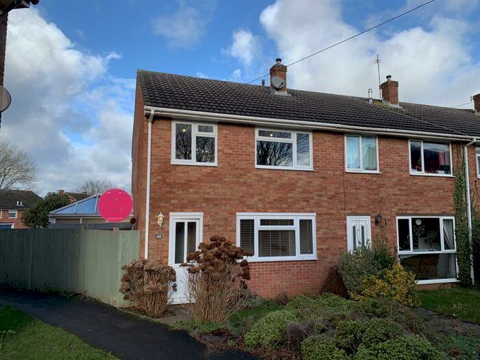 3 Bedroom Terraced House To Rent In The Laurels, Bristol, BS16