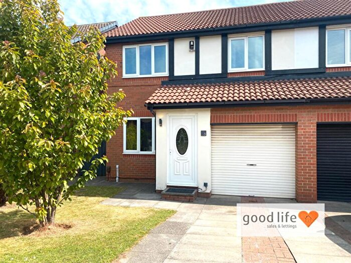 3 Bedroom House For Sale In Craigwell Drive, Thristley Wood, Sunderland, SR3
