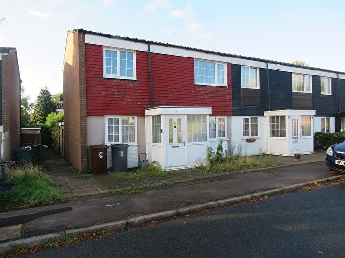 3 Bedroom End Of Terrace House For Sale In Sheepclose Drive, Chelmsley Wood, Birmingham, B37