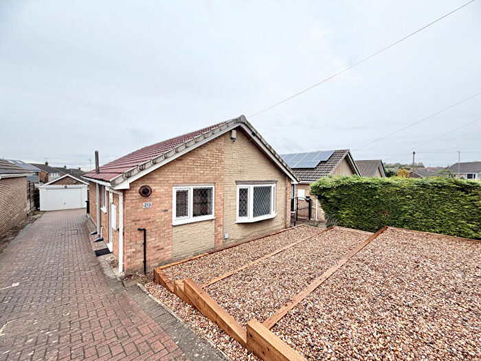 2 Bedroom Bungalow To Rent In Gibson Lane, Kippax, LS25