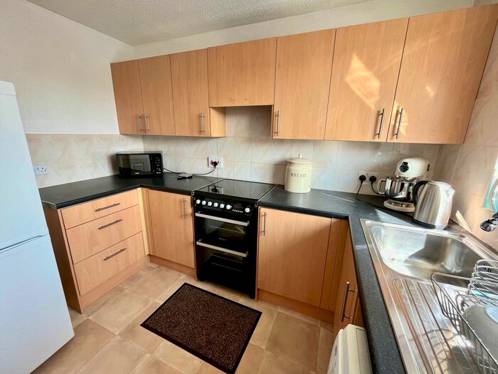 2 Bedroom Property To Rent In St. Johns Chase, March, PE15