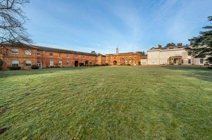 1 Bedroom Flat To Rent In Swallowfield Park, Swallowfield, RG7