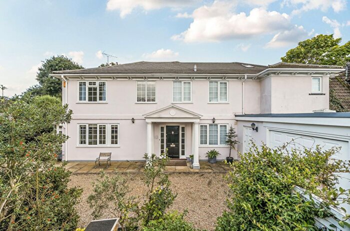 4 Bedroom Detached House For Sale In Colts Bay, Aldwick, PO21