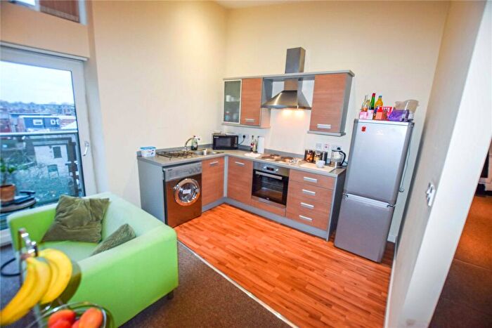 1 Bedroom Flat To Rent In St Andrews Court, Eccles Fold, Manchester, M30