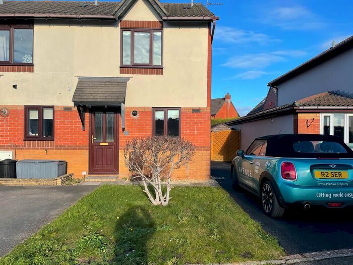 2 Bedroom End Of Terrace House To Rent In Oaktree Drive, Porthcawl, CF36