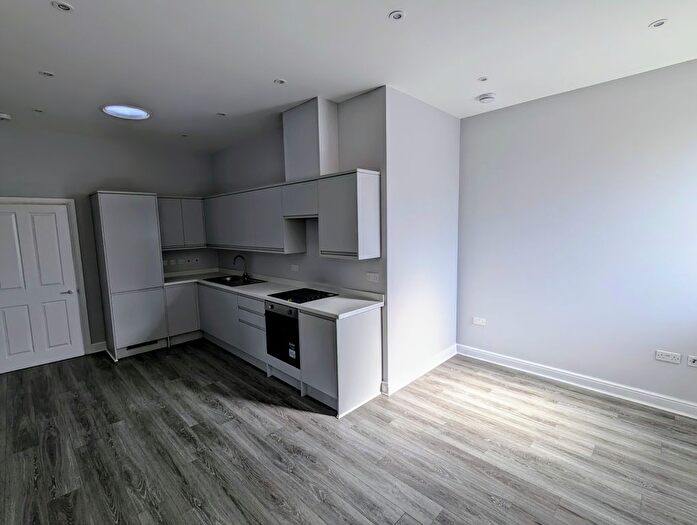 1 Bedroom Flat For Sale In Church Street, Godalming, GU7