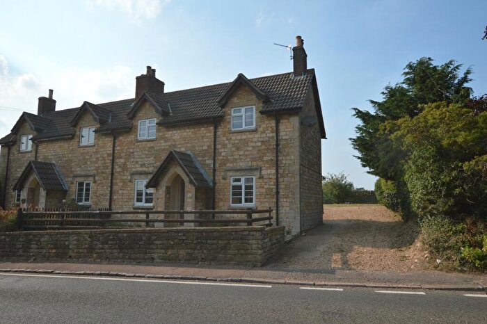 2 Bedroom Cottage To Rent In Main Street, Croxton Kerrial, NG32