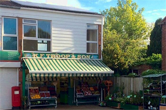 2 Bedroom Flat To Rent In Hunters Way, Brixworth, Northampton, NN6