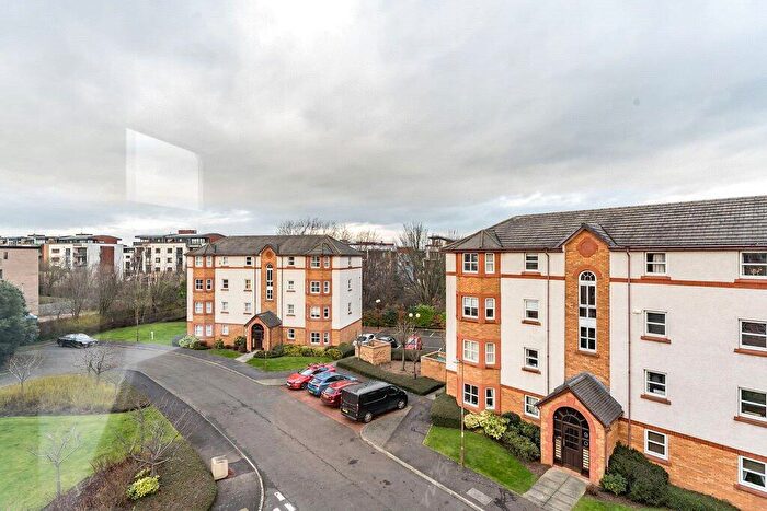 2 Bedroom Flat To Rent In West Ferryfield, Edinburgh, EH5