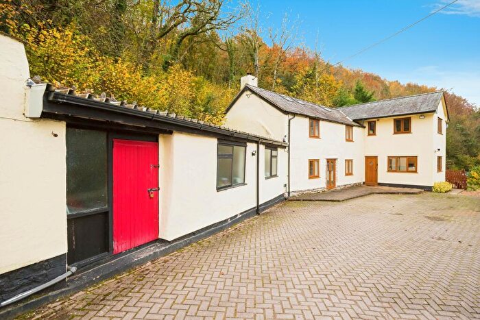 3 Bedroom Detached House For Sale In Cefn Bychan Woods, Mold, Clwyd, CH7