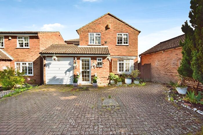 4 Bedroom Detached House For Sale In Harvest Ridge, Leybourne, West Malling, ME19