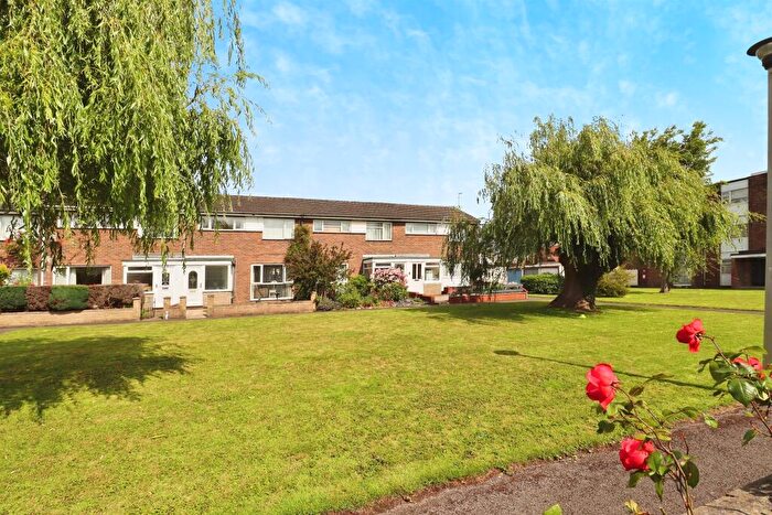 3 Bedroom Terraced House For Sale In Chichester Way, Cardiff, CF5