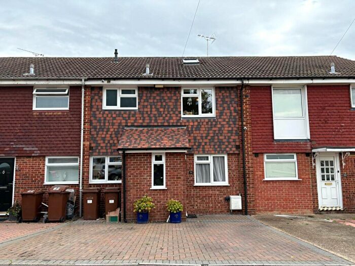 5 Bedroom Terraced House To Rent In Culpepper Road, Gillingham, Kent, ME8