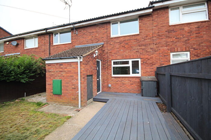 2 Bedroom Terraced House To Rent In Curlew Close, Bransholme, Hull, HU7