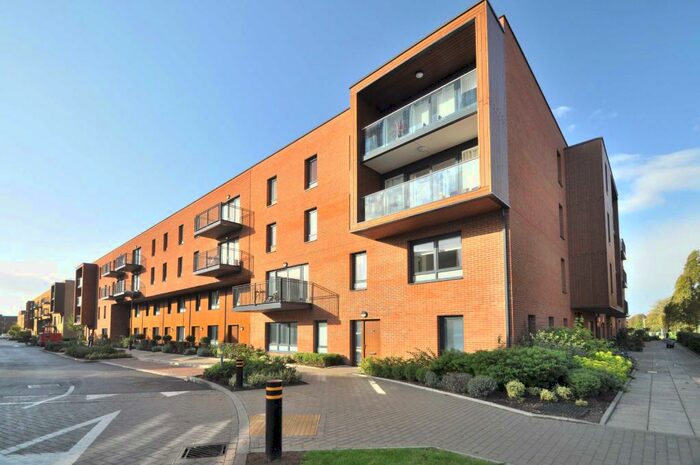3 Bedroom Apartment To Rent In Conningham Court, Dowding Drive, Kidbrooke Village, London, SE9
