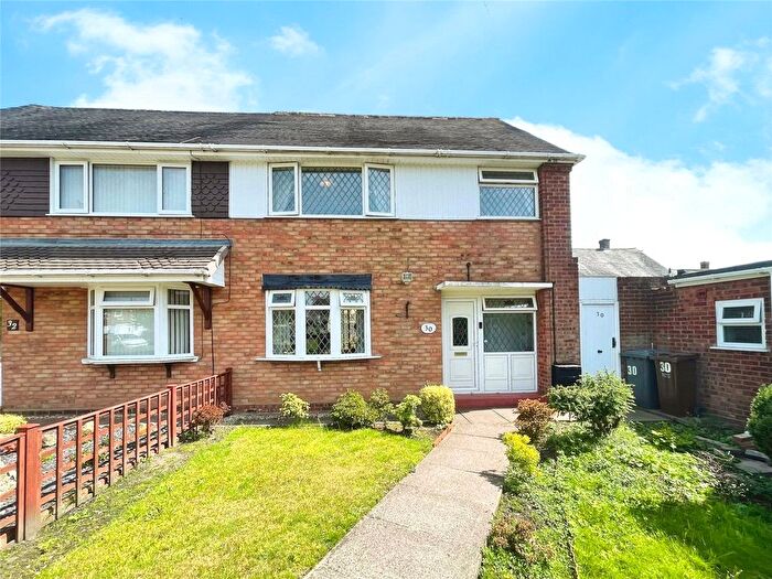 3 Bedroom Semi Detached House For Sale In Whiston Avenue, Wolverhampton, WV11