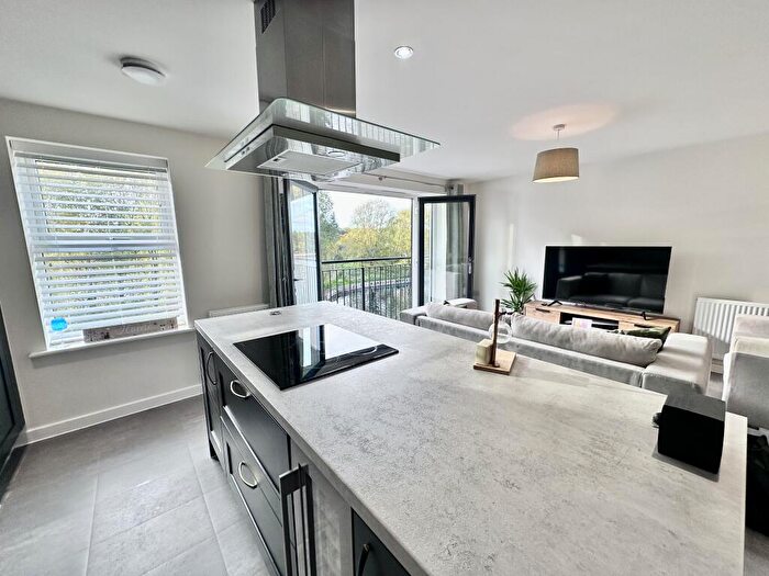 2 Bedroom Apartment To Rent In Sandpiper Drive, Doncaster, DN4