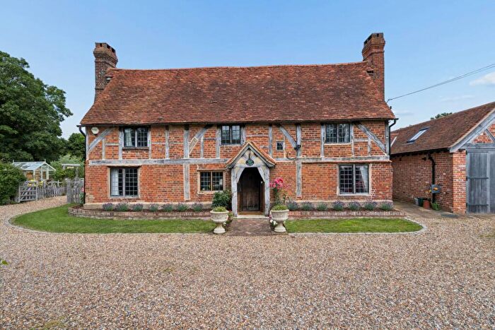4 Bedroom Detached House For Sale In Common Road, Dorney Common, SL4