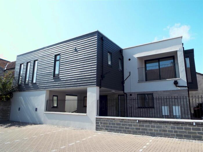 1 Bedroom Flat To Rent In Back Lane, Street, BA16