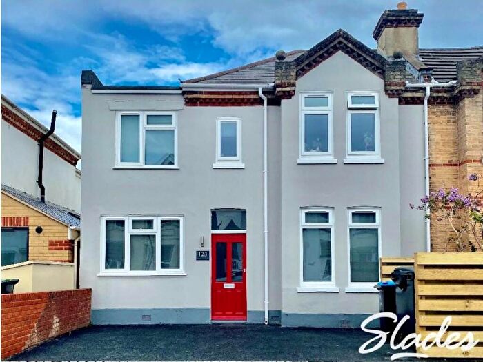 Studio To Rent In Parkwood Road, Southbourne, Bournemouth, BH5