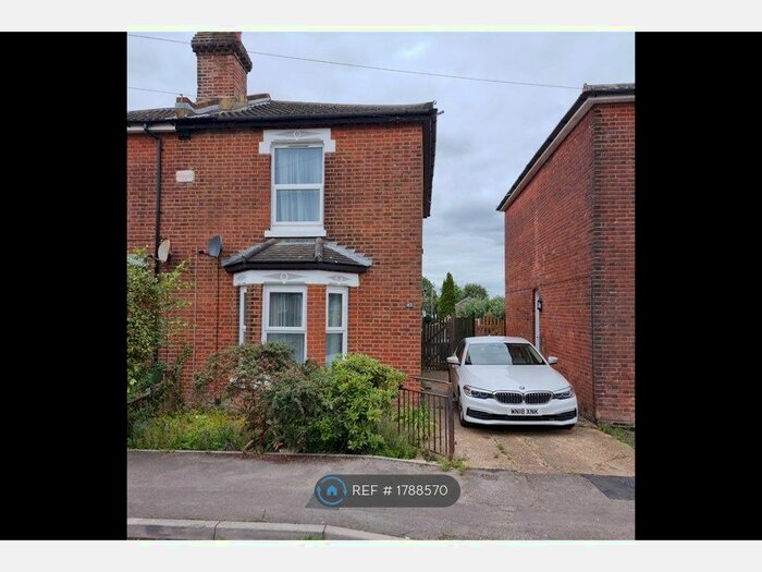 3 Bedroom Semi-Detached House To Rent In Macnaghten Road, Southampton, SO18