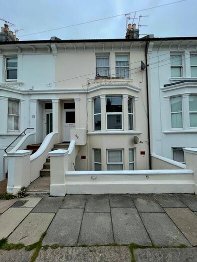 1 Bedroom Flat To Rent In Goldstone Road, Hove, BN3