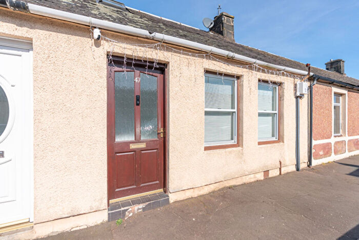 2 Bedroom Terraced House For Sale In Camnethan Street, Stonehouse, ML9