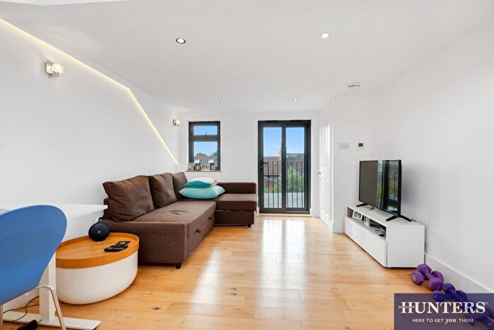 4 Bedroom Terraced House For Sale In Churchill Road, Willesden Green, London, NW2