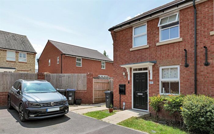 2 Bedroom End Of Terrace House For Sale In Mint Grove, Melksham, SN12