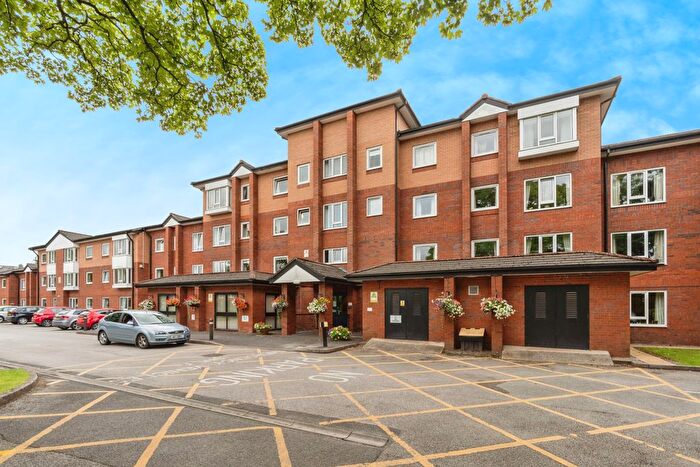 1 Bedroom Flat For Sale In Dingleway, Appleton, Warrington, Cheshire, WA4