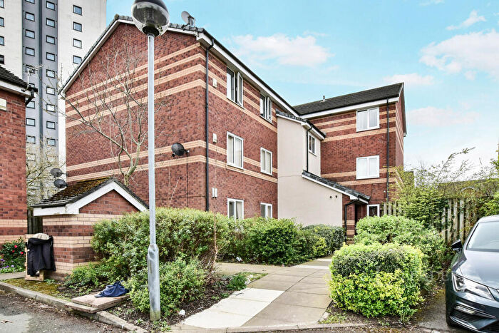 2 Bedroom Flat To Rent In Angora Drive, Salford, M3